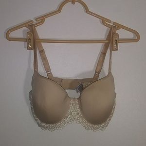 WACOAL Bra Size 34D Embrace Lace Contour Underwire